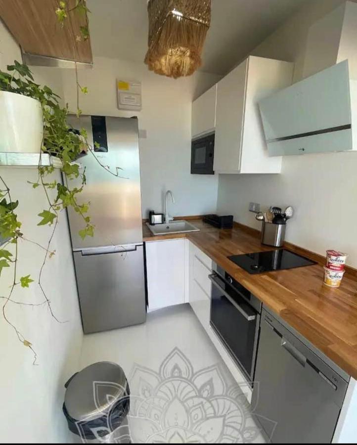 Beach Front Apartment Gibraltar Extérieur photo